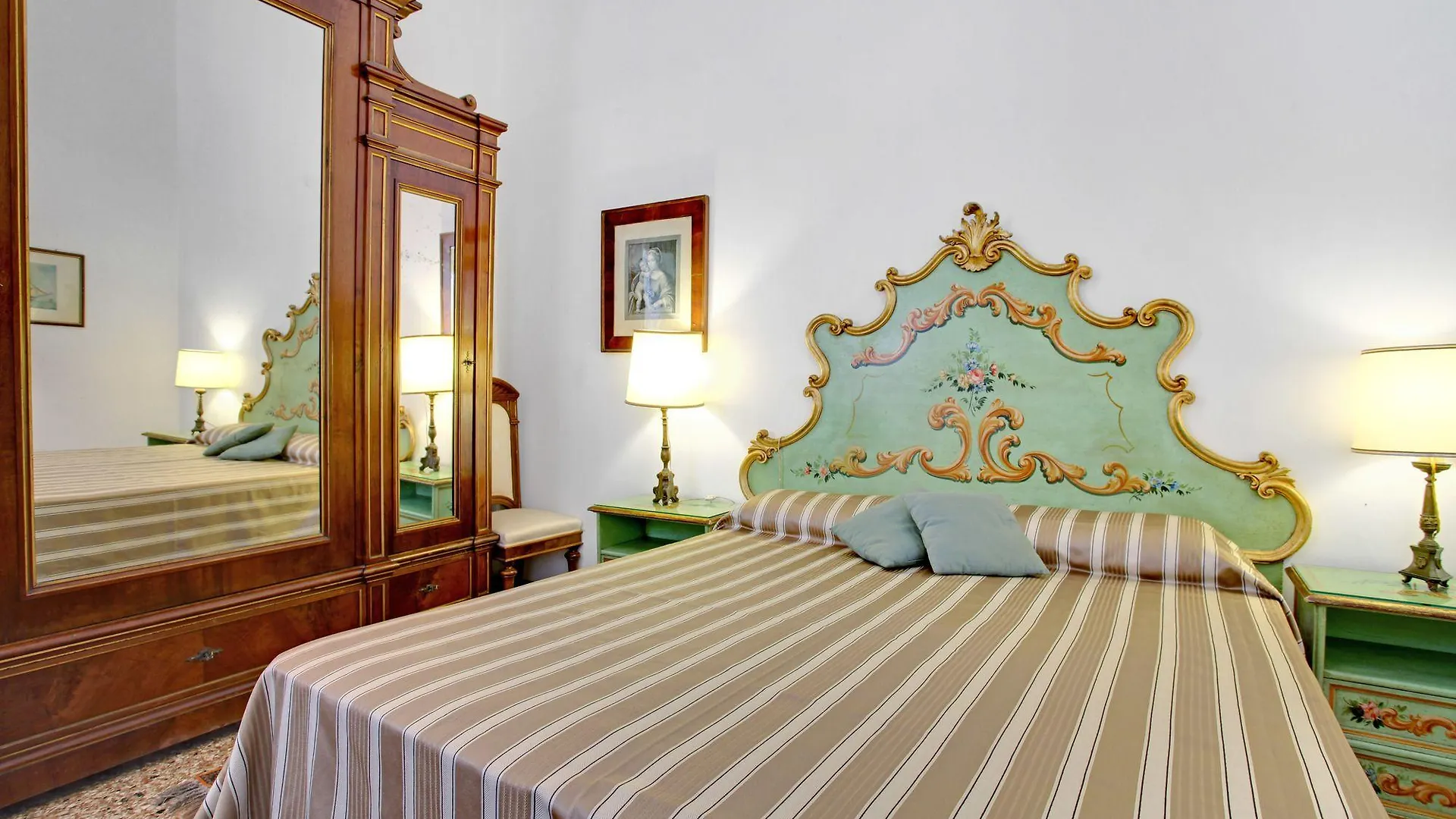 Testa - Wr Apartments Venecia